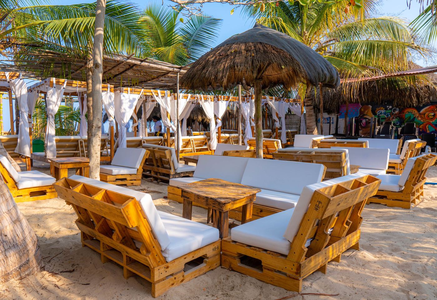 Mambo Beach, Barú