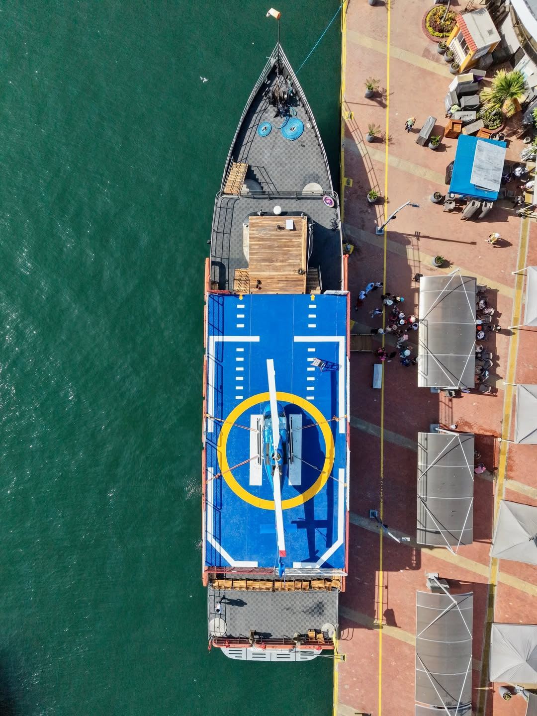 Barco VOLAR