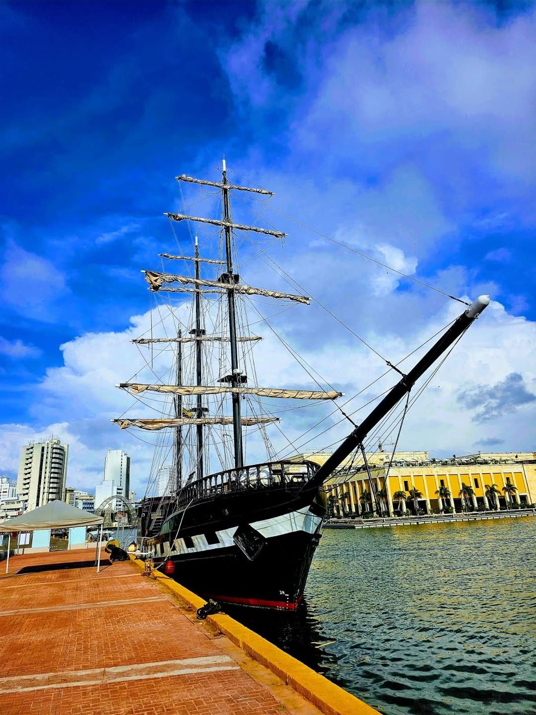 Barco Phantom Pirata - foto 5