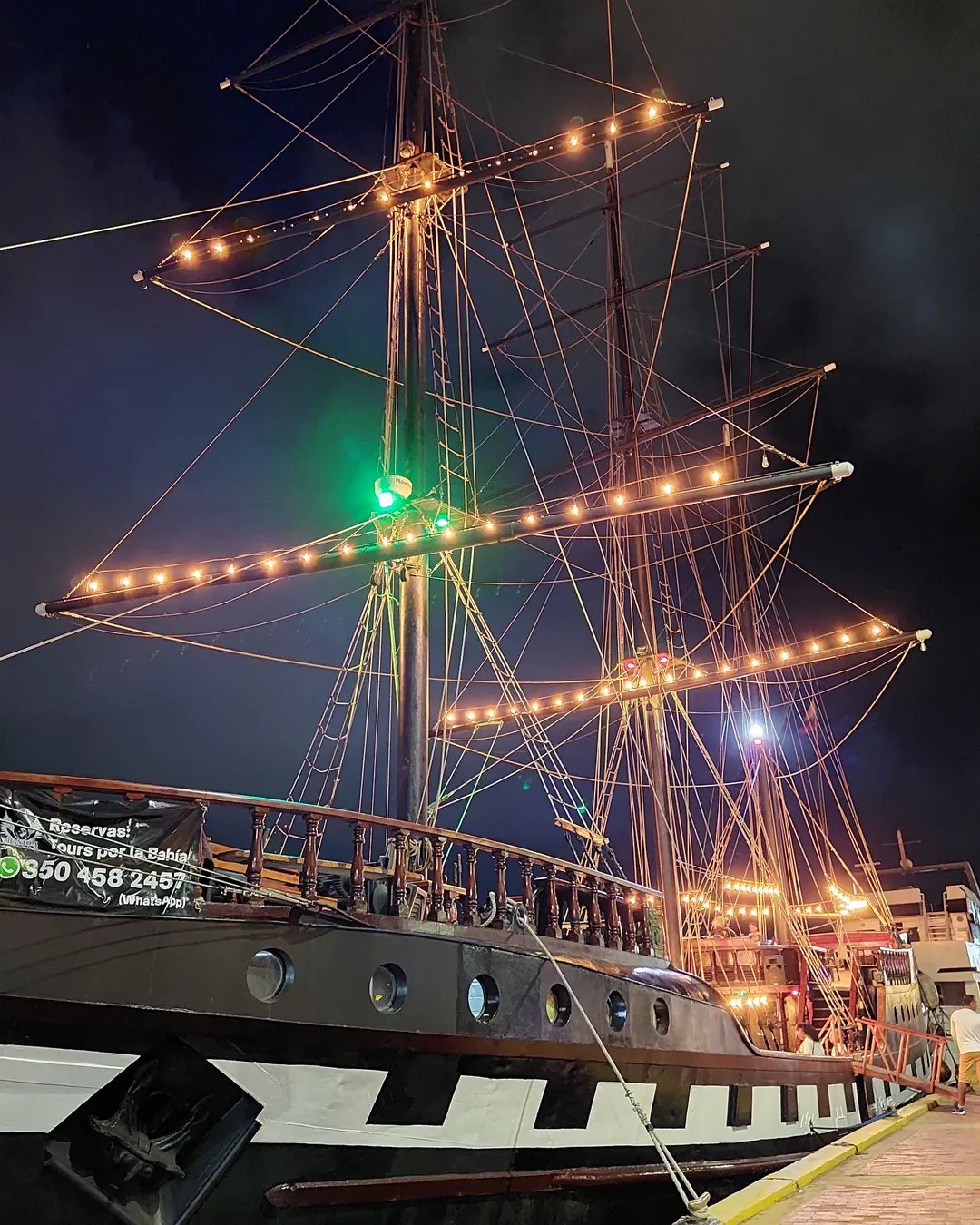 Barco Phantom Pirata - foto 10