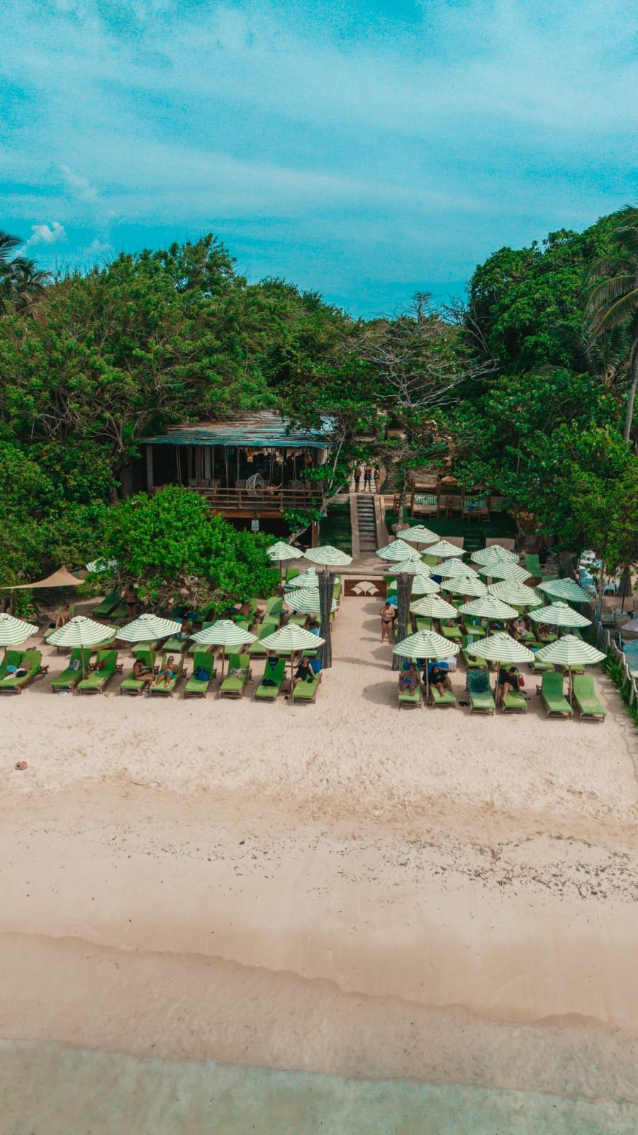 Mantas Beach - foto 9